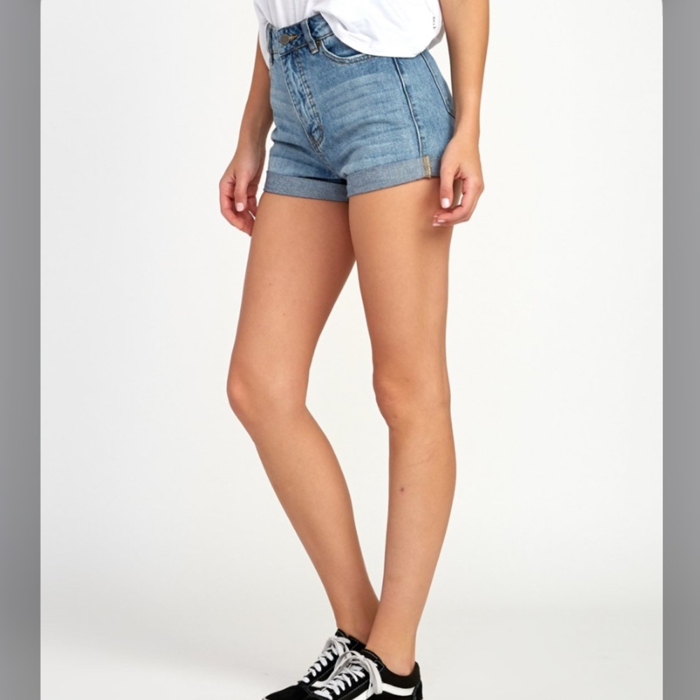 COPY - RVCA Hi Roller Shorts